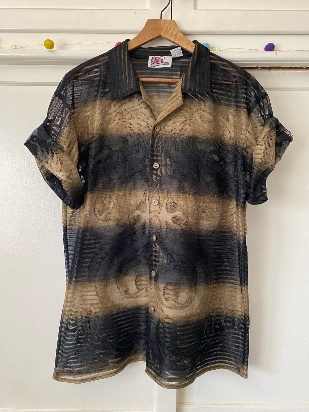 Y2K Black & Tan Short-Sleeve Mesh Like Button Up Shirt